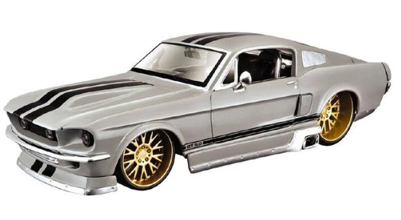 1:24 1967 Maisto Classic Muscle Ford Mustang GT